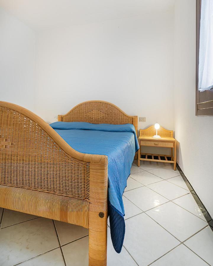 Ambra Holiday Rooms San Teodoro  Ngoại thất bức ảnh